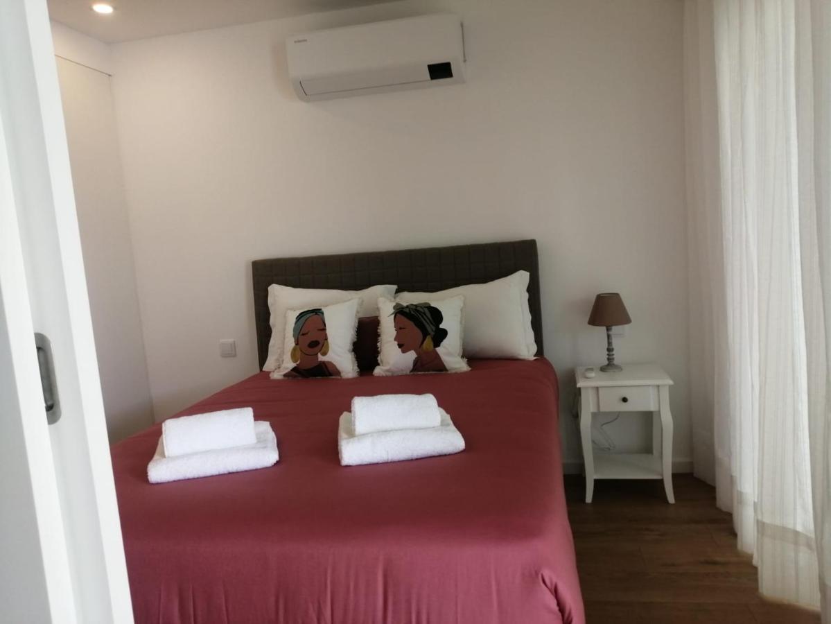 Cais De Apresentacao No Coracao De